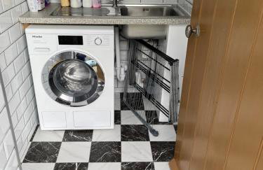 Robins nest, near Sennen Cove, 14 Beaches, Minack - Photo 21