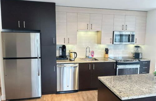 Upscale 2BR Condo with Gym & Parking near MGH & TUFTS - Foto 7