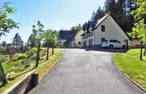 Nadurra But and Ben - Where the Ordinary Becomes Extraordinary - Photo 4