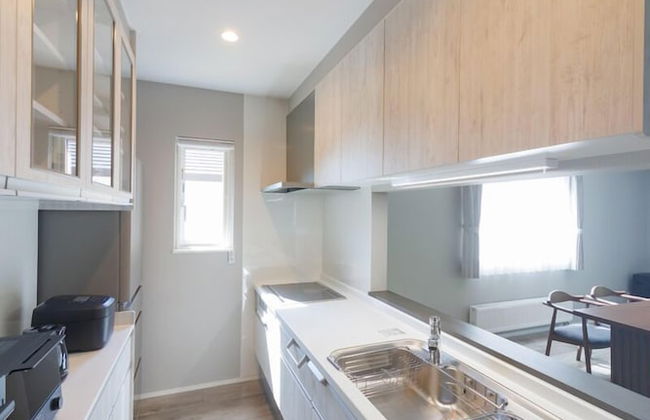 LYS GRACIEUX【Ezo Fuji hoothills】 - Photo 9