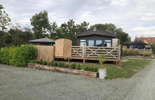 Spacious Lodge With Hot Tub - Foto 46