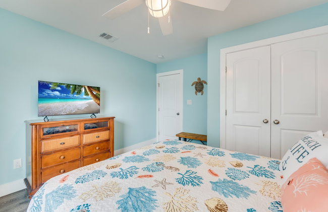Diving Dolphin by Silver Sands Vacation Rentals - Photo 19