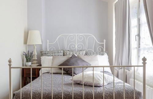 Villa Ester, a Stylish Farmhouse on the Hills - Foto 117