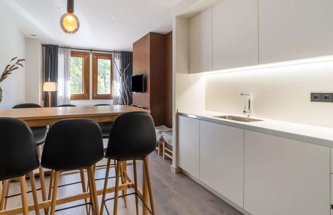 Stone Home in Benasque Near Scenic Lake - Foto 11