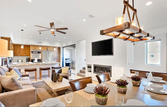 7 Br 2 Hot Tubs Rooftop Beach Block Ocean View - Photo 8