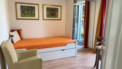 Ruhige Ferienwohnung mit Balkon und Blick in die Natur - Foto 4