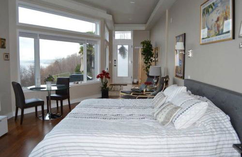 Romantic Spacious Suite with Salish Sea & Mountain Views at Seattle Luxury Estate - Foto 67