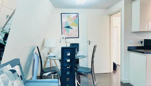 Euston Flats - Photo 4