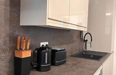 Aya's Snaresbrook Apartment - Foto 8