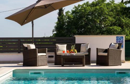 Holiday Home Villa Anavi mit privatem Pool und großem Garten by Interhome - Foto 8