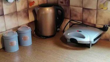 Hydra's Hidden Gem - Photo 5