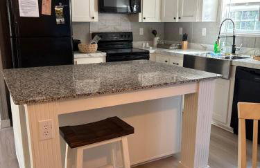 Sweet retreat in the springs NOT waterfront property - Foto 7