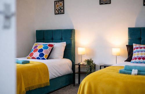 Temple by Alt-Stay Contractor Accommodation - 4 Bed Contractor Home With Parking, Wi-Fi & Full Kitchen - Ideal For Long stays - Photo 9