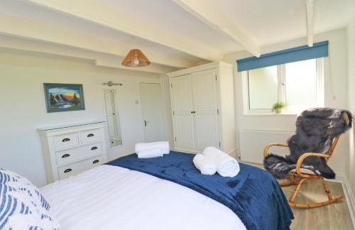 Coastal retreat surrounded by open countryside - Foto 24