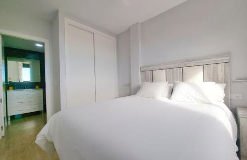 Vistas Panorámicas con Piscina y Parking - By Aloha Palma - Foto 14