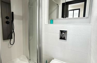 La Suite Porcelaine, calme et chic - Foto 16