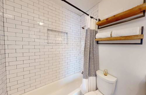 Feel the Berne - Photo 21