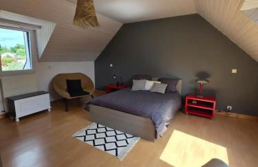 Maison familiale chaleureuse à Saint-Évarzec avec terrasse - Foto 9