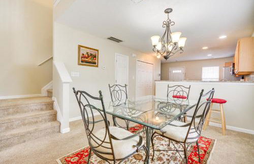 Central and Spacious Townhome in Greensboro! - Foto 8