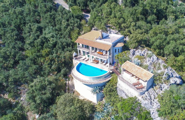 House On The Rocks in Nisaki - Photo 39