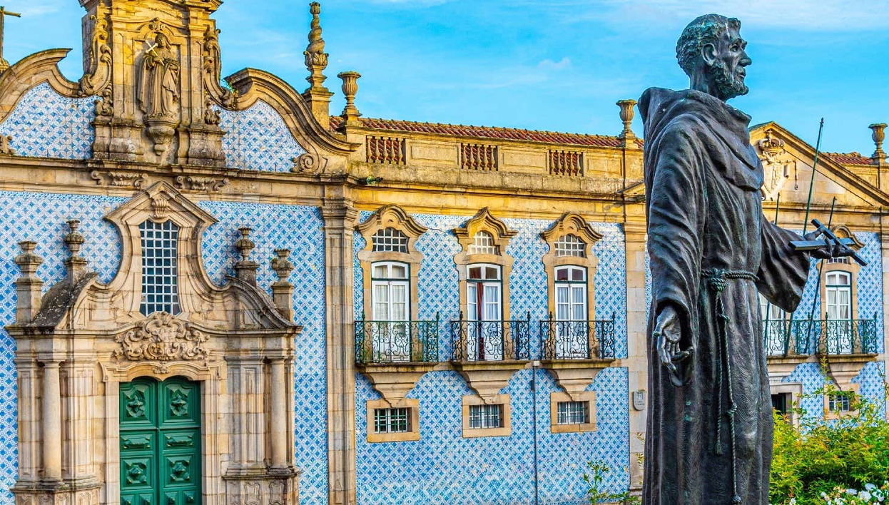 Escursione a Guimarães + Degustazione di vino