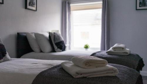 Chestnut House - Sleeps 4 - Pet friendly - Parking - Foto 5