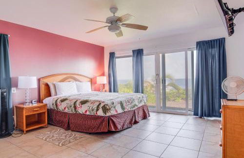Oceanfront Keaau Gem Ocean and Sunrise Views, Pool - Foto 13