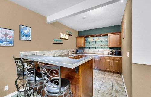 Epic Hillside Retreat Htd Pool HotTub Golf 4400sf - Foto 10