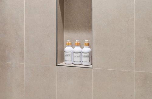 Steps from the Lake Edgewater Modern 2BD 2BA - Photo 33