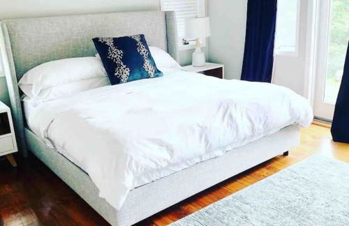 Luxury Woodstock Family Retreat with pool hot tub - Foto 16