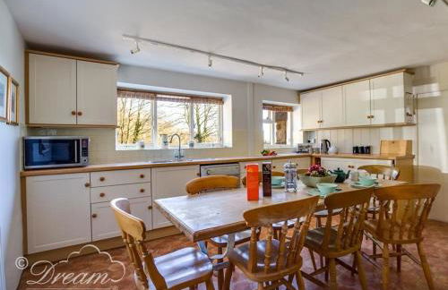 Pitt Cottage - Photo 7