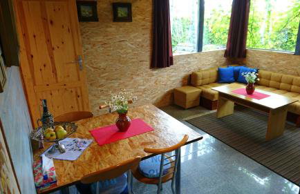 Dom z widokiem na jezioro i domek nad jeziorem - Foto 17