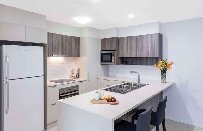 Oaks Brisbane Woolloongabba Suites - Photo 20