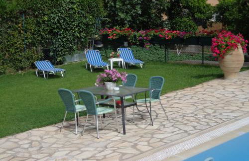 Kalypso Gouvia - Foto 17