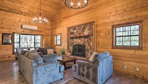 Deck, Games and Fire Pit Modern Pine Cabin! - Foto 4