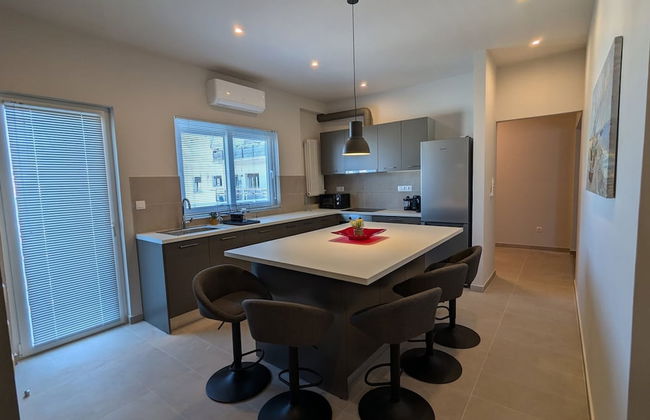 Spacious Seaside Flat at Alimos - Foto 28