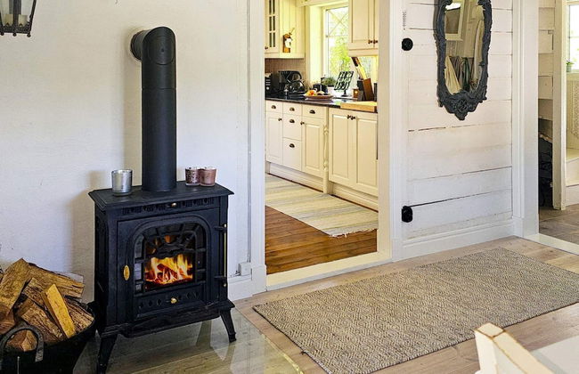 4 Star Holiday Home in Tjorn - Foto 19