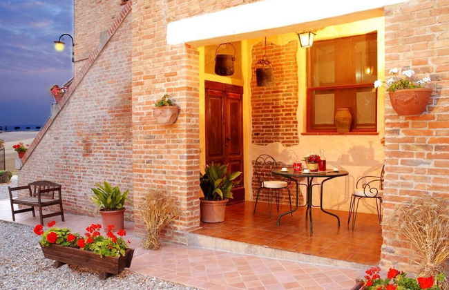 La Contea - Photo 20