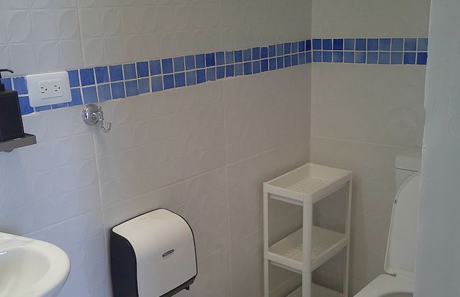 E&J Boutique Residences - Photo 64