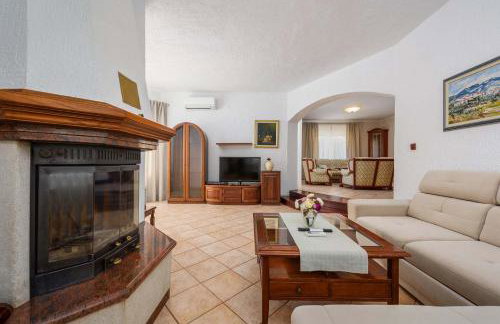 Villa Eufemia near Poreč with large garden and outdoor playground for kids - Foto 23