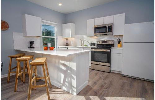 Downtown Dream Home Spacious 4br/2ba Sleeps 12! - Foto 14