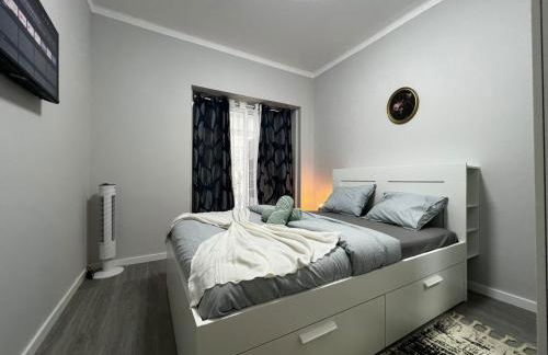 Chachino Guesthouse -5 Mins walk to Train & Bus Station - Foto 17