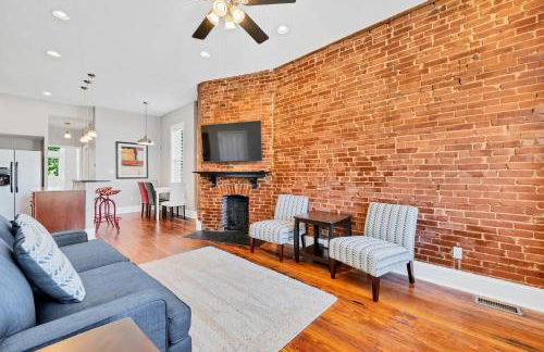 2 Entire bldgs - Great for large groups - Photo 44