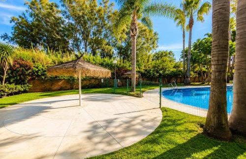 Marbella Dunas de Cabopino 2BR Apartment with private garden, swimingpool and parking - Magnolia Properties - Foto 36