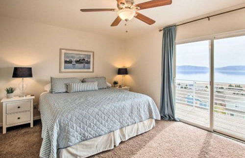 Spacious Garden City Townhome with Lake Views! - Photo 14