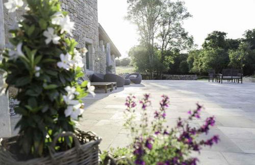 Mas des Sylves - Piscine intérieure chauffée - Parc de 100 hectares - Foto 13