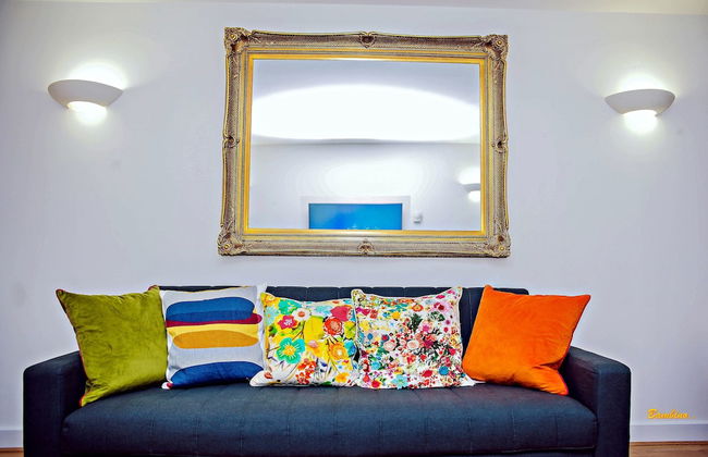 Riverside 2 Bed Apartment - Foto 21