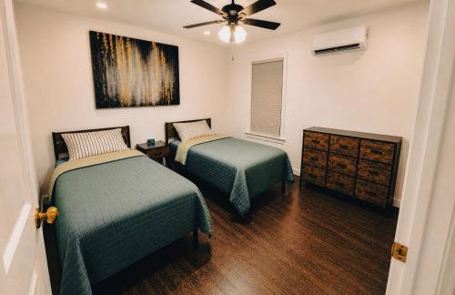 Cozy 2-bedroom with jacuzzi tub in perfect Queens with AC near JFK - Foto 4