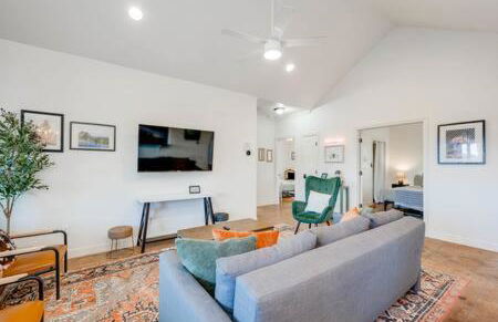 The Outlook - Spa and deck views of Hill Country - Foto 49