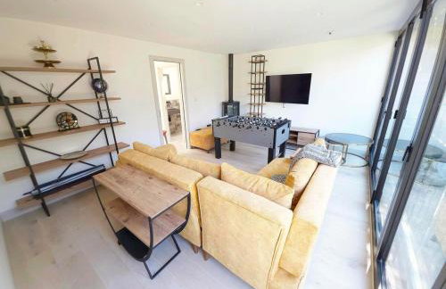 Chic 2 Bedroom Modern Cave House - Foto 4